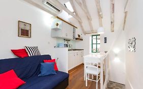 Charming Little House In Split Center